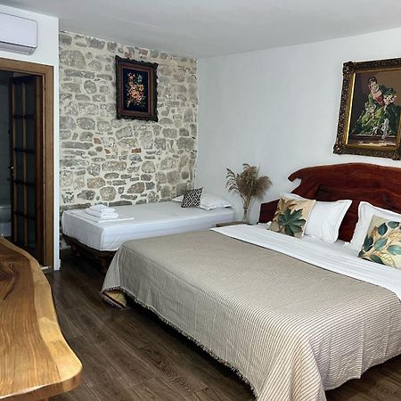 Hotel Omer The Ottoman House Berat Dış mekan fotoğraf