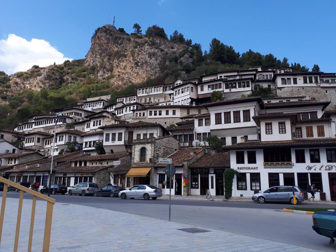 Hotel Omer The Ottoman House Berat Dış mekan fotoğraf